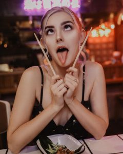 เอวา เอลฟี่ 4