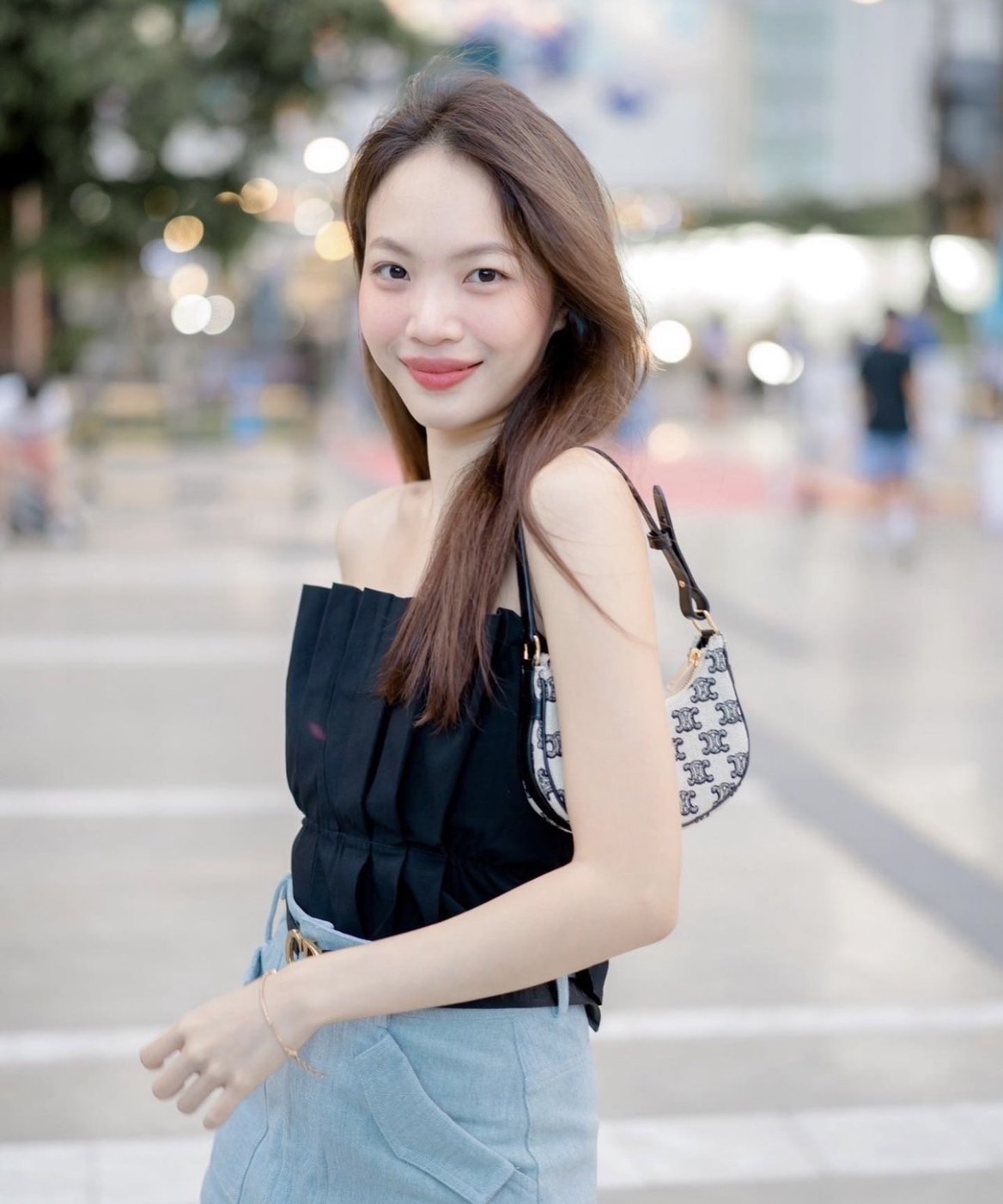 ซ้อการ์ด